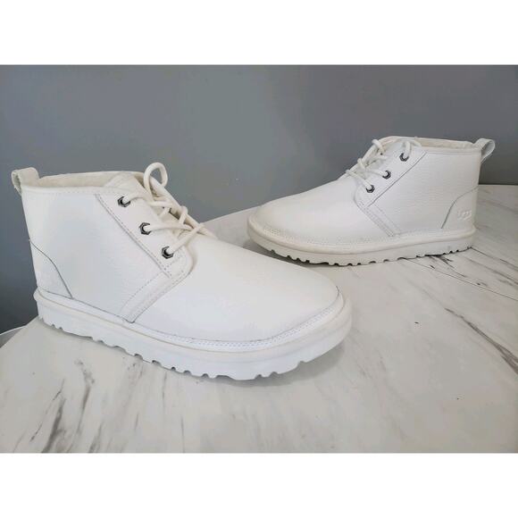 NEW WITHOUT BOX UGG Neumel Boot Solid White‎ Chukka Size 10 WARM Bright - Picture 1 of 7